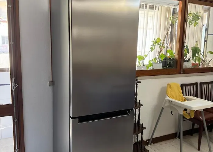 Family & Pet Friendly & Fast Wi-fi Apartment *