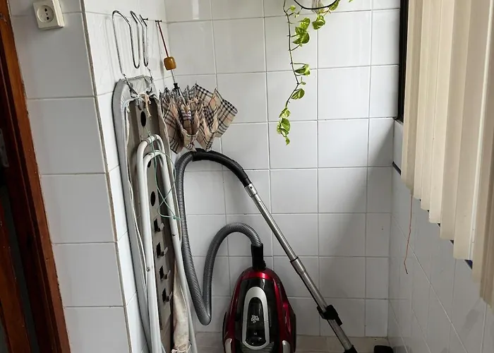 Family & Pet Friendly & Fast Wi-fi Apartment *