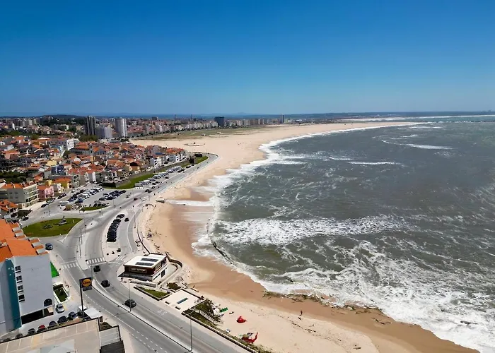 Apartment Family & Pet Friendly & Fast Wi-fi Figueira da Foz